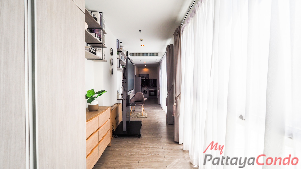 Aeras Beachfront Jomtien Condo For Sale - AERAS13