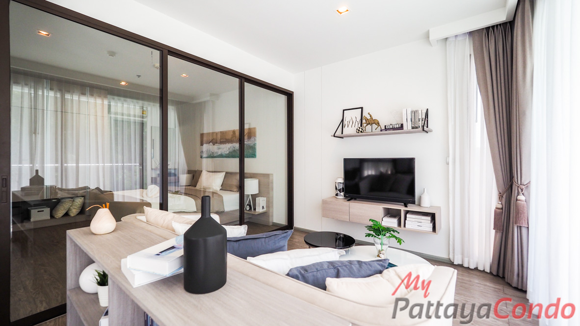Aeras Beachfront Jomtien Condo For Sale - AERAS13-0