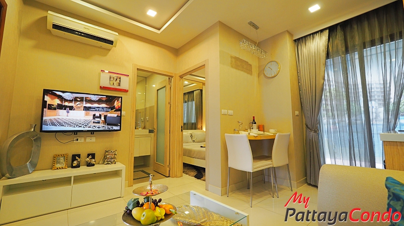 Arcadia Beach Resort For Sale Pattaya - ABR33-1