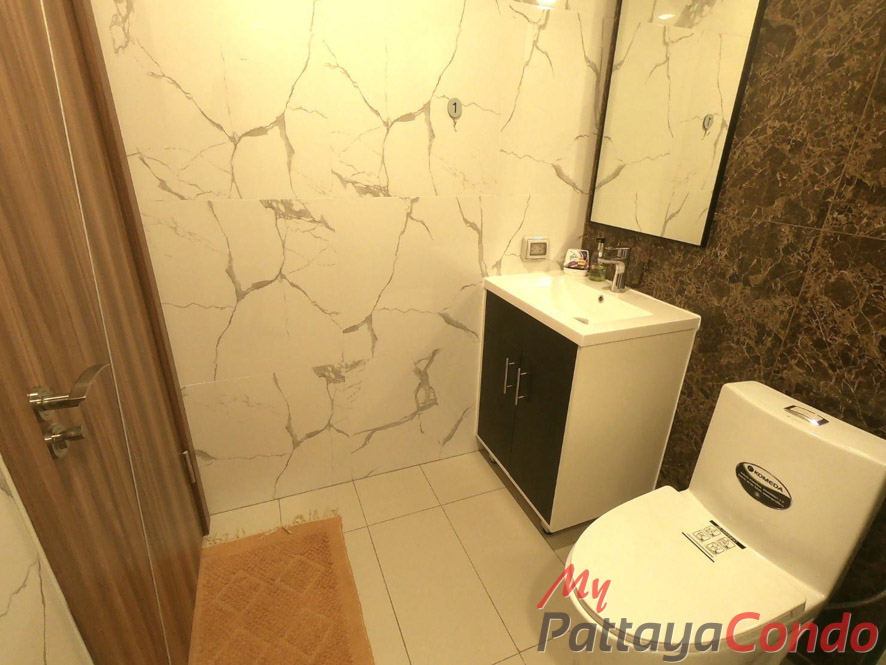 Arcadia Beach Resort For Sale Pattaya - ABR35
