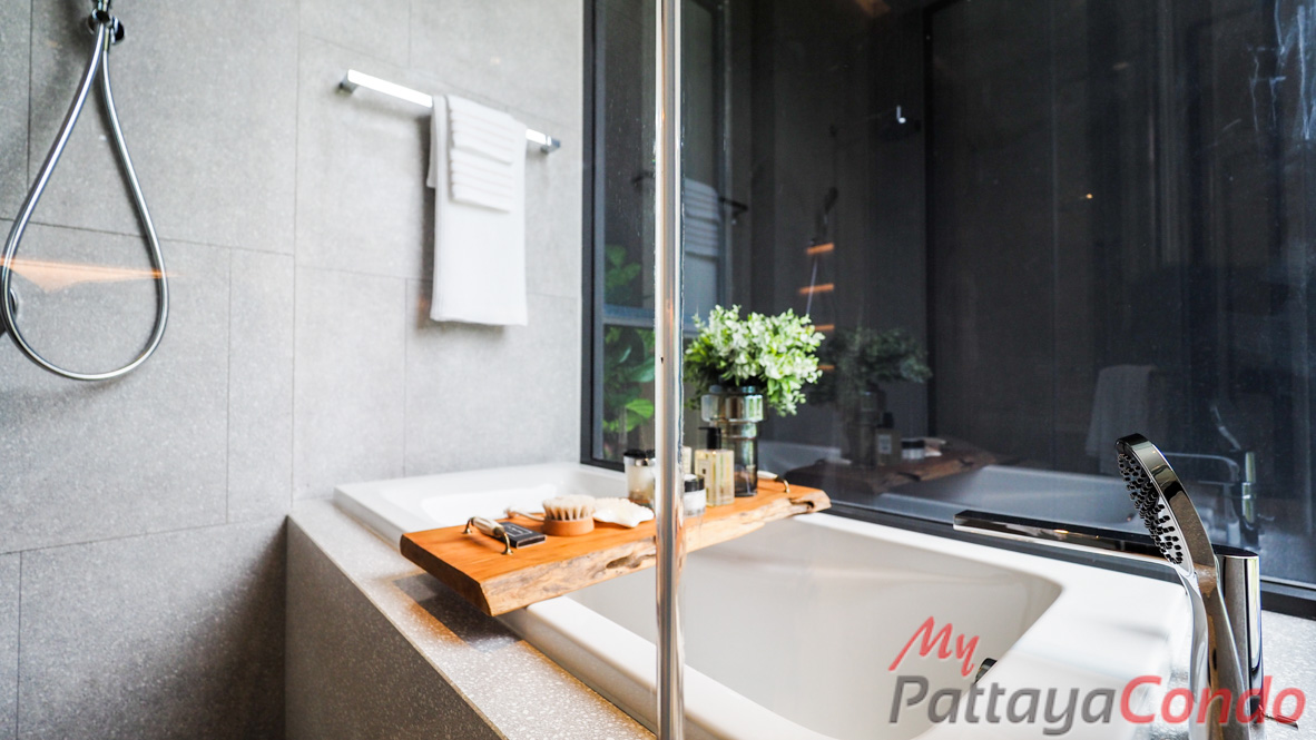 Arom Wong Amat Condo For Sale - AROM04
