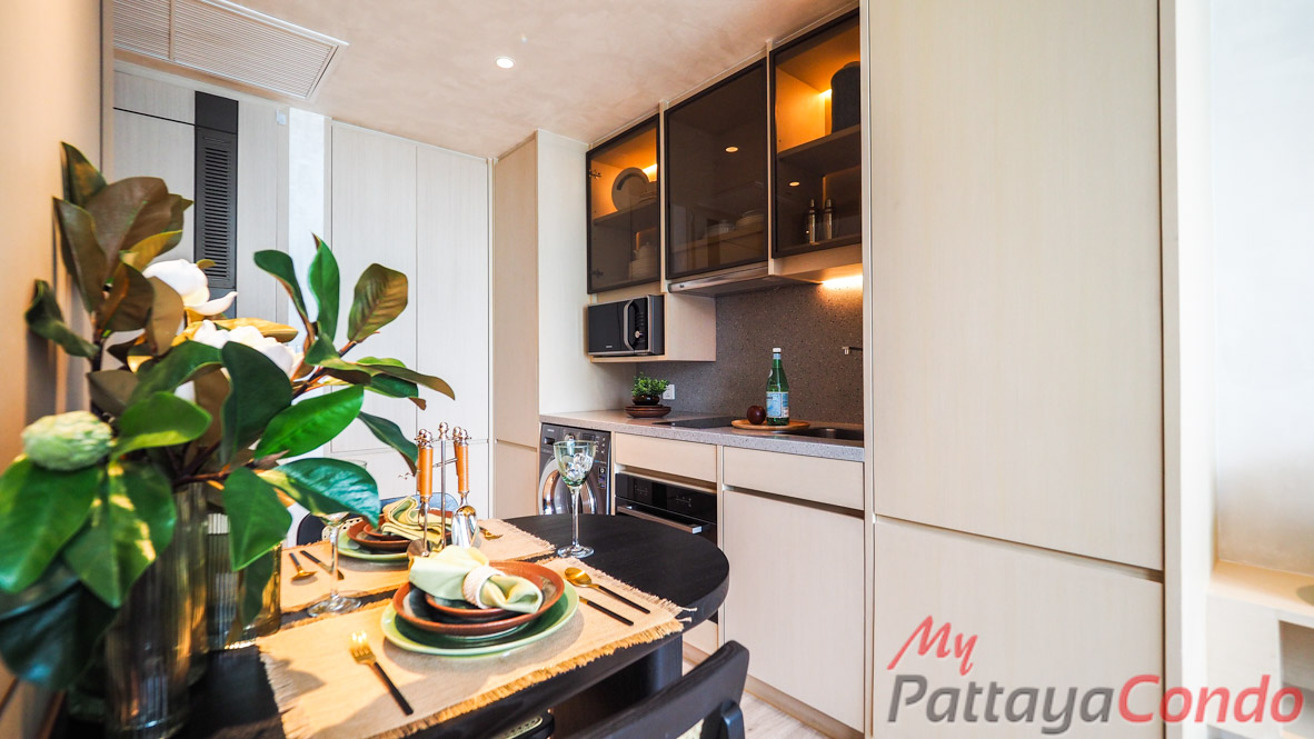 Arom Wong Amat Condo Pattaya For Sale - AROM03