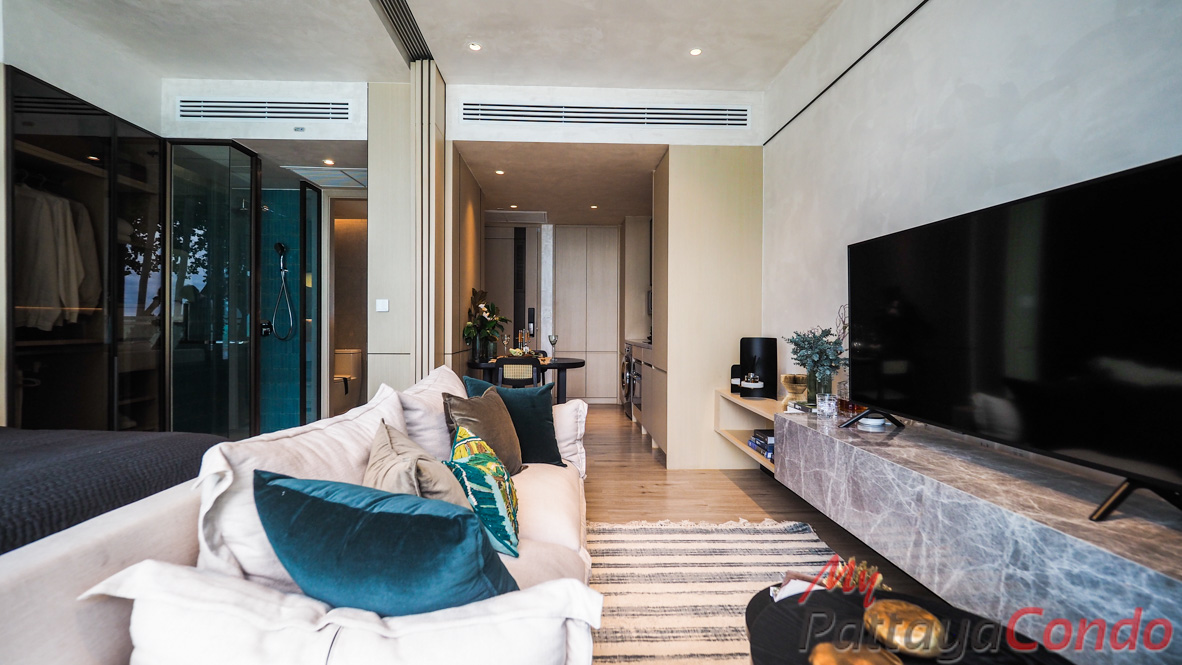 Arom Wong Amat Condo Pattaya For Sale - AROM03