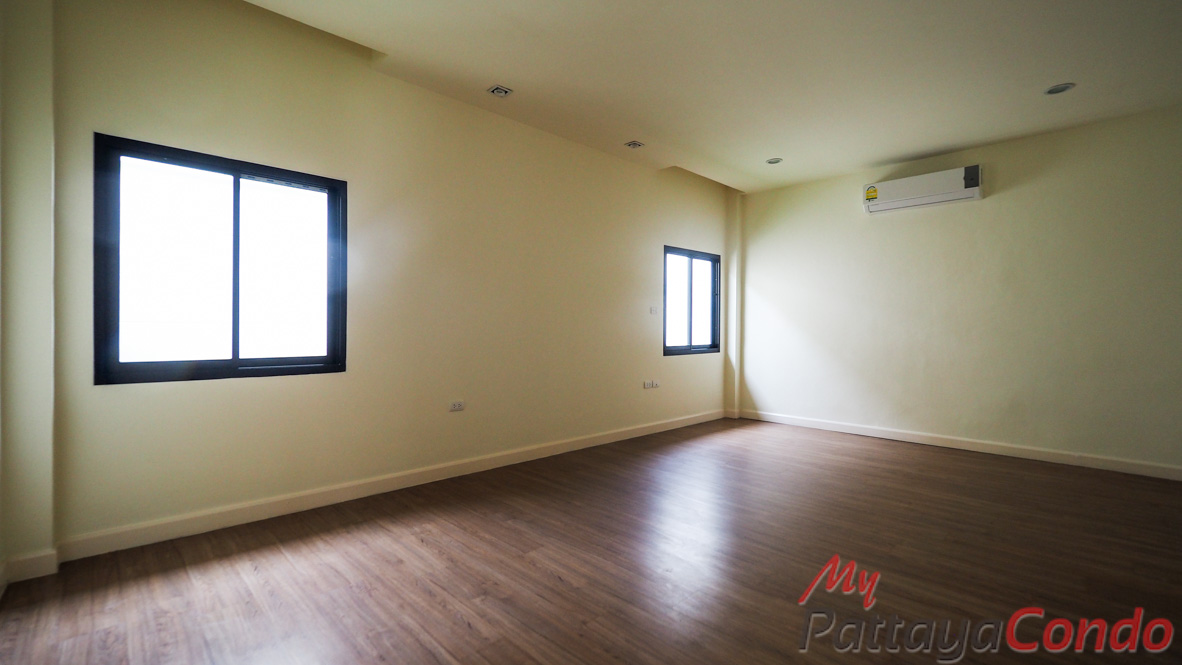 Baan Koonsuk 2 Pattaya Pool Villa For Sale - HBBKS201