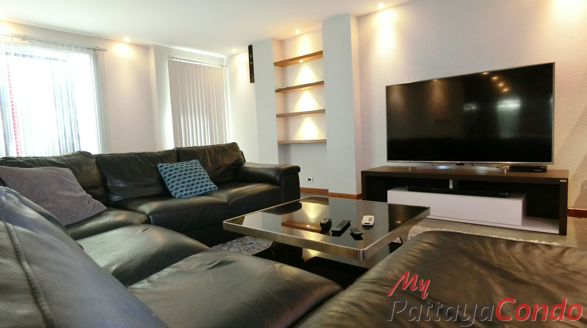Boutique Garden Pool Villas Jomtien House For Sale - HJCTD02