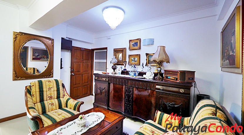Center Condotel Pattaya Condo For Sale - CTRC01-0