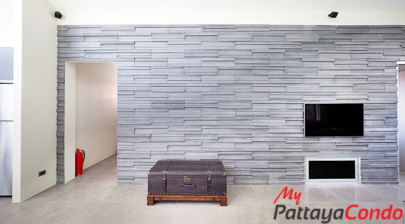 Boutique Garden Pool Villas Jomtien House For Sale - HJCTD01