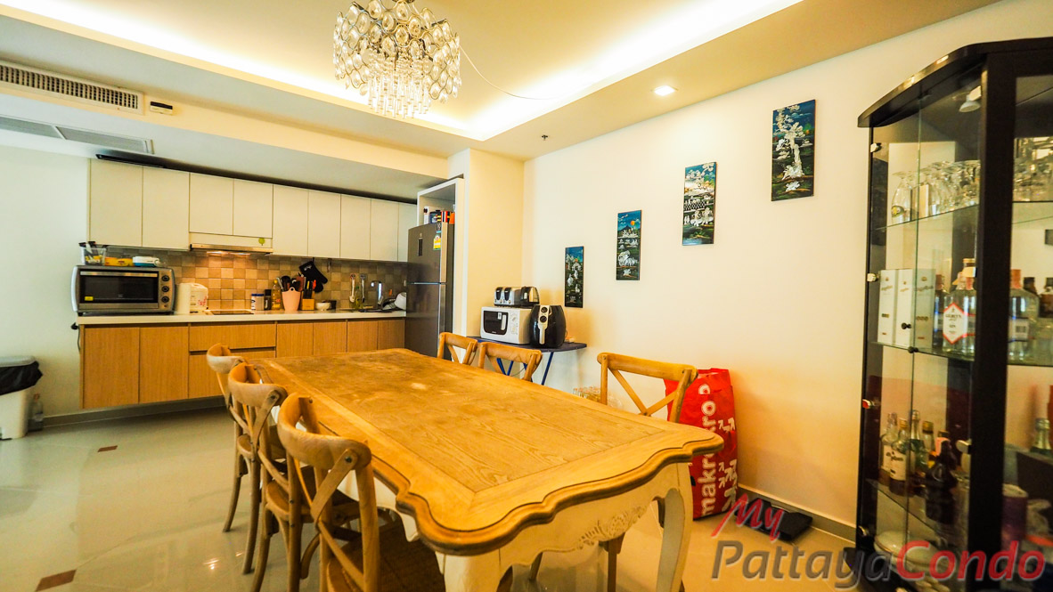 City Garden Pattaya Condo For Sale - CGP24