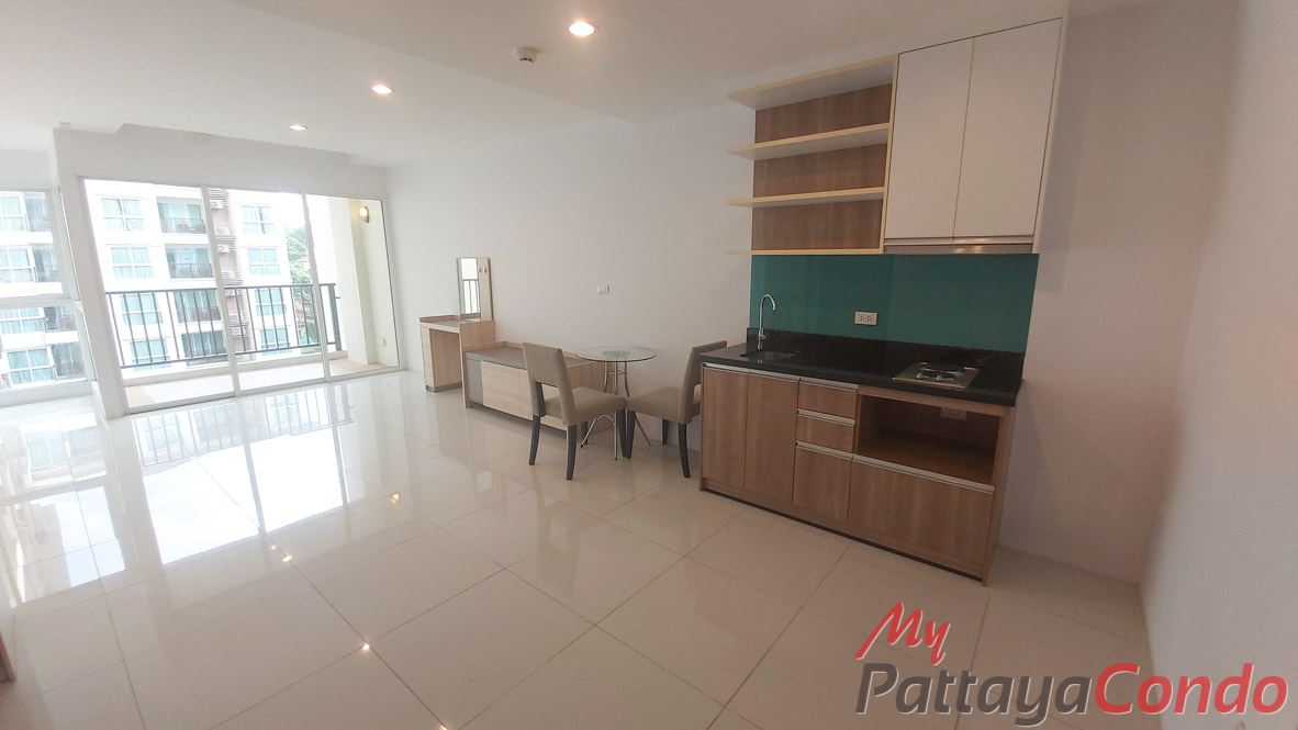 Diamond Suites Resort Pattaya Condo For Sale - DS14