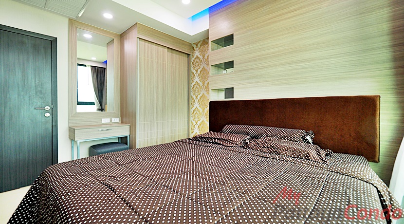 Dusit Grand Condo View For Sale - DUSITG03