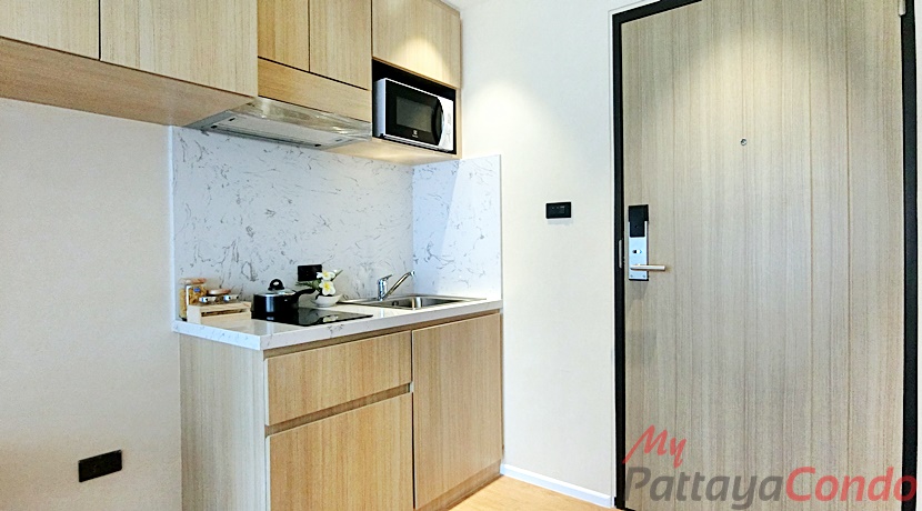 Estanan Condo 1&2 Pattaya For Sale - ETN01
