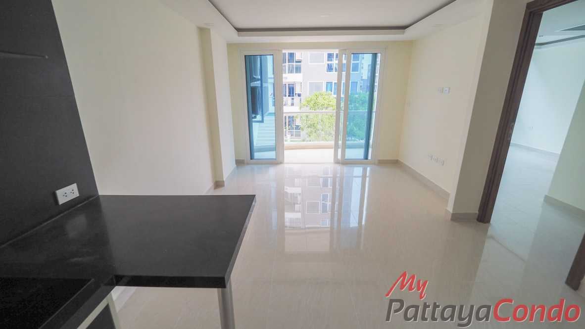 Grand Avenue Residence Pattaya Condo For Sale - GRAND145