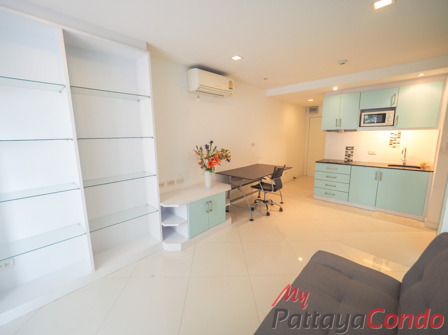 Jada Beach Residence Pattaya For Sale - JDB04