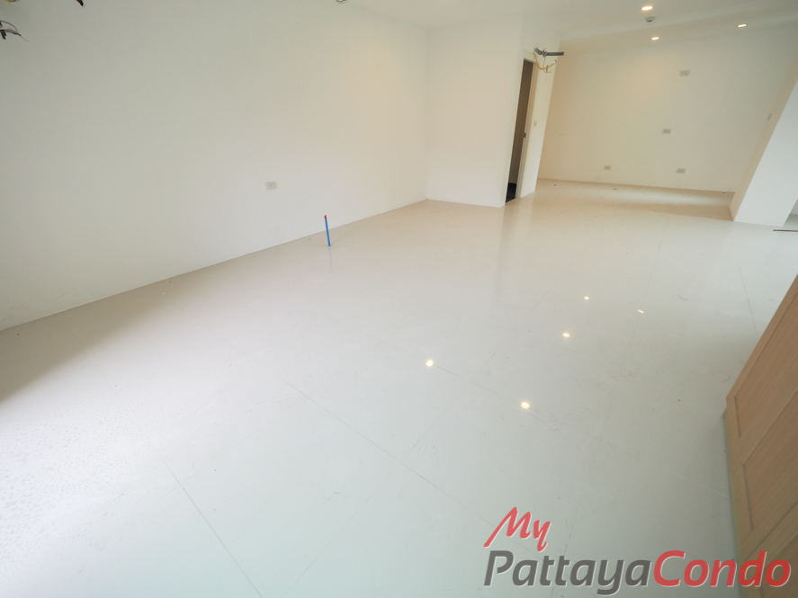 Jada Beach Residence Pattaya For Sale - JDB01