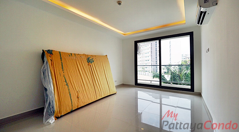 Laguna Beach Resort 3 The Maldives Pattaya Condo For Sale - LBR3M15