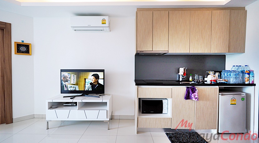 Laguna Beach Resort 3 The Maldives Pattaya Condo For Sale - LBR3M25