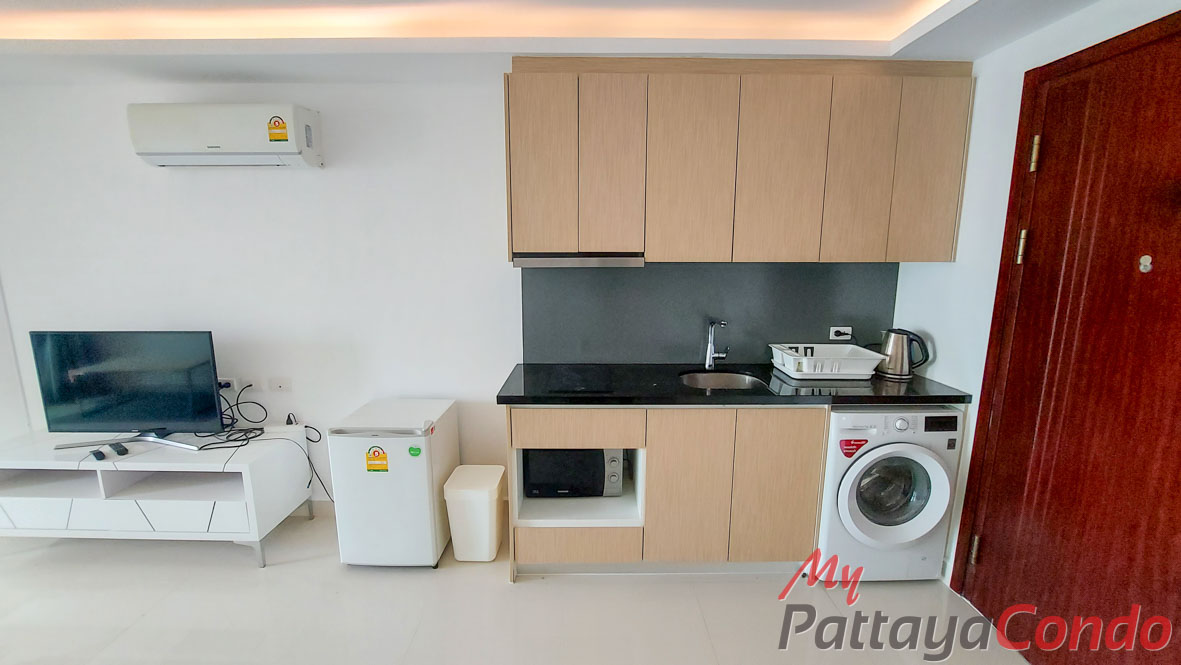 Laguna Beach Resort 3 The Maldives Pattaya Condo For Sale - LBR3M34