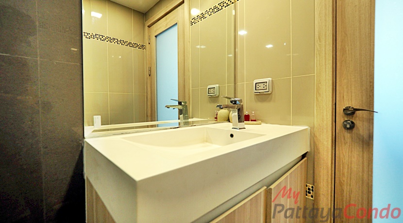 Laguna Beach Resort Jomtien Condo For Sale - LBRJ11