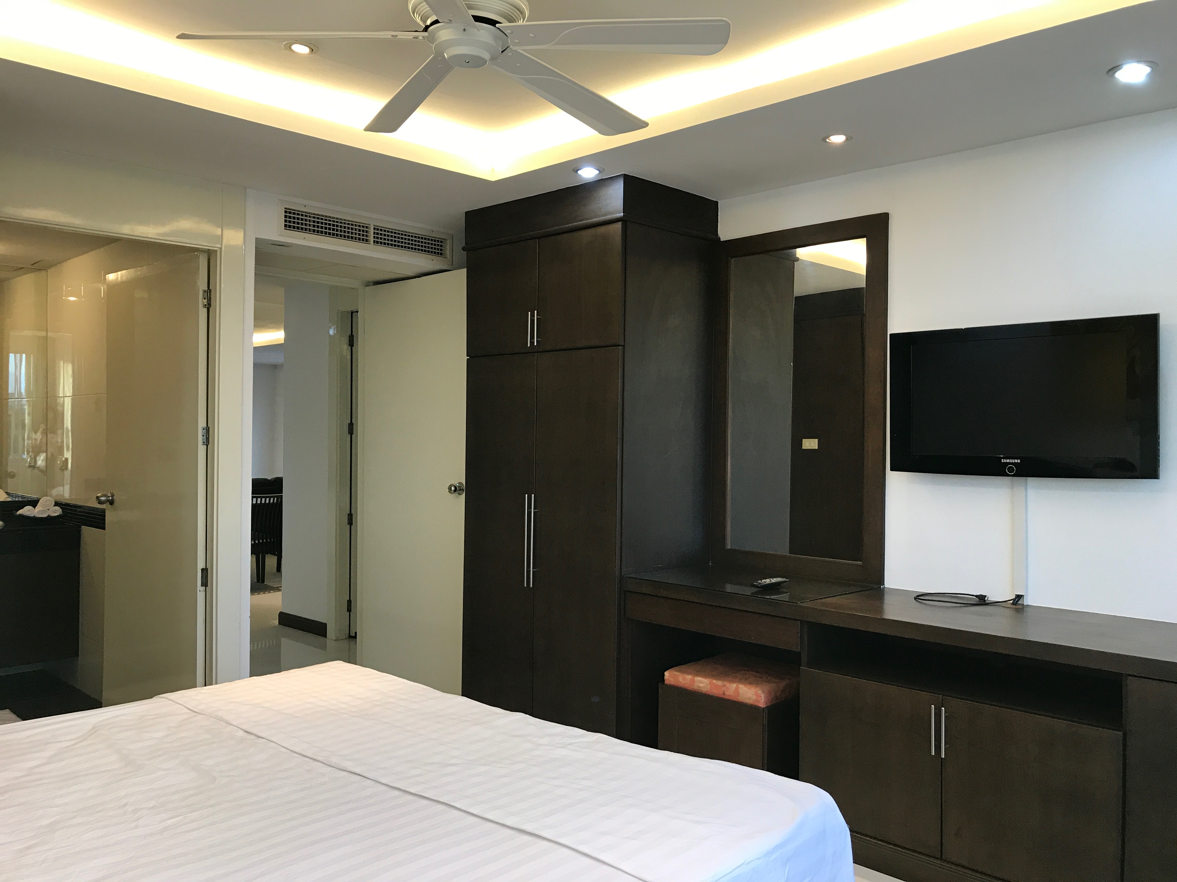 Nova Atrium Condo Pattaya For Sale - NOA01