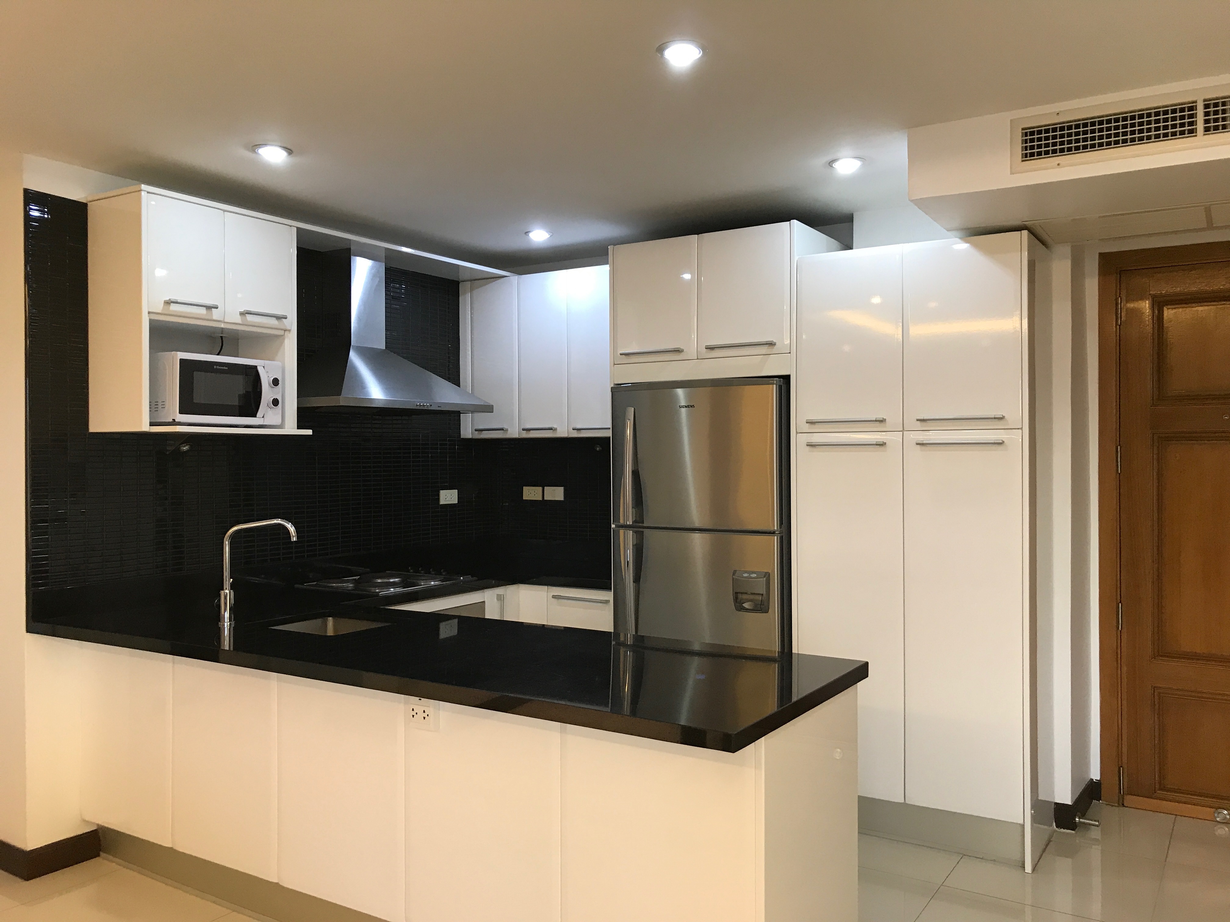 Nova Atrium Condo Pattaya For Sale - NOA01