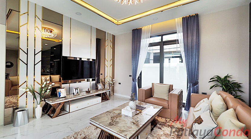 Palm Lakeside Pattaya Villa For Sale East Pattaya - HEPLP01-8