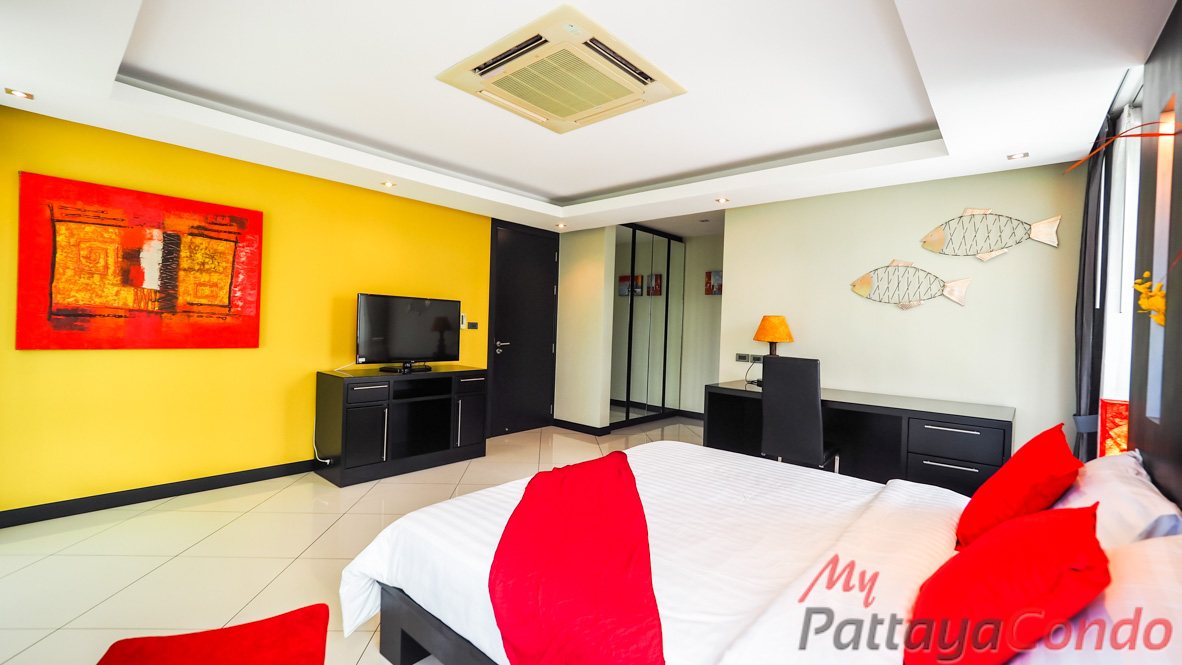 Palm Oasis Pool Villa Pattaya House For Sale - HJPO01