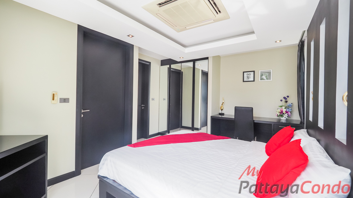 Palm Oasis Pool Villa Pattaya House For Sale - HJPO01