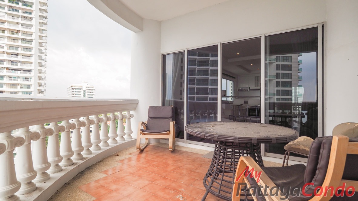 Park Beach Condominium For Sale - PBC02