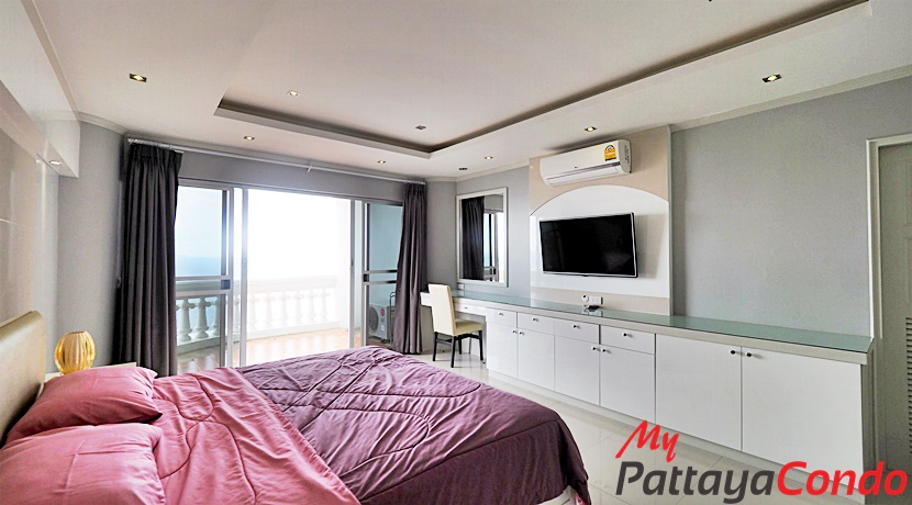 Park Beach Condominium For Sale - PBC01