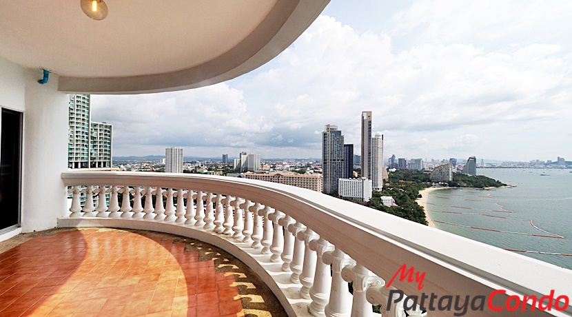 Park Beach Condominium For Sale - PBC01