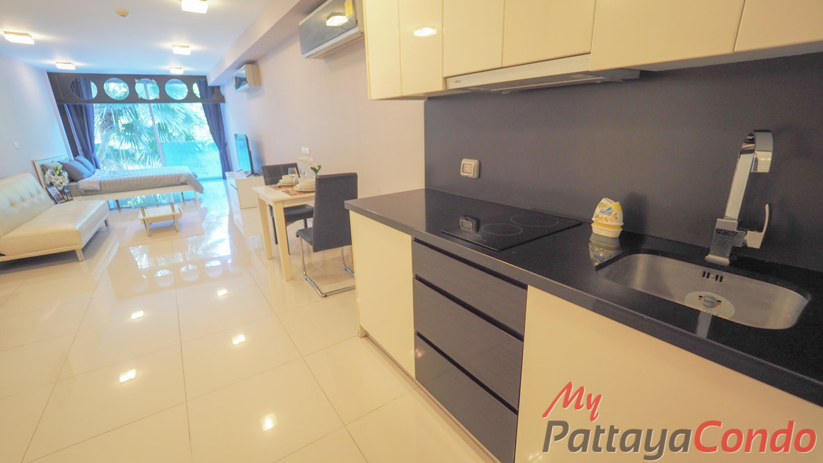 Park Royal 2 Pattaya Condo For Sale - PARK2R11
