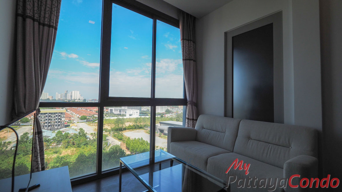 Pattaya Posh Condo For Sale - POSH04