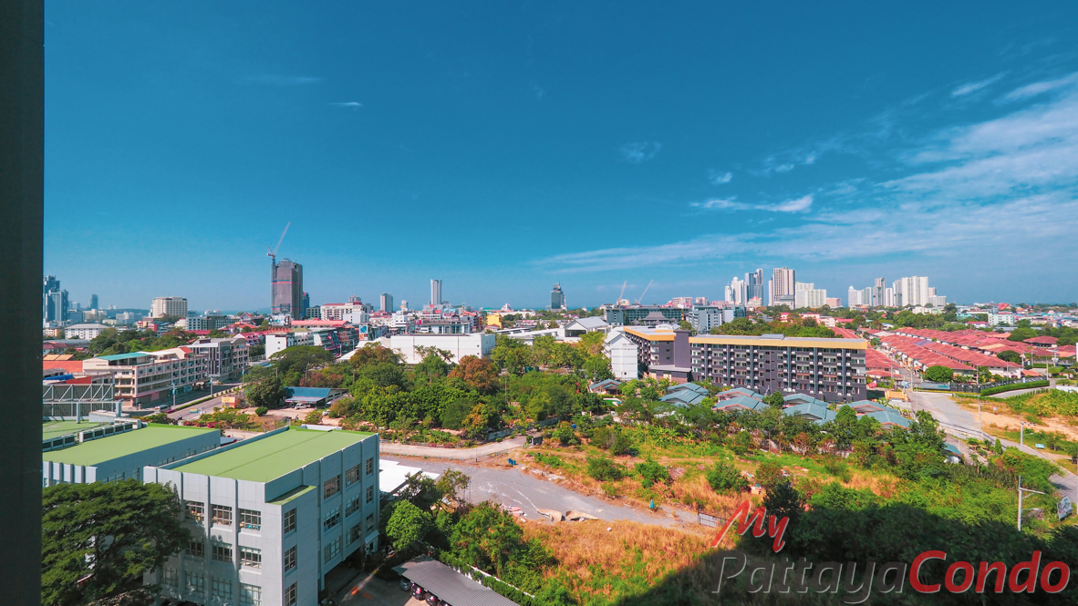 Pattaya Posh Condo For Sale - POSH04