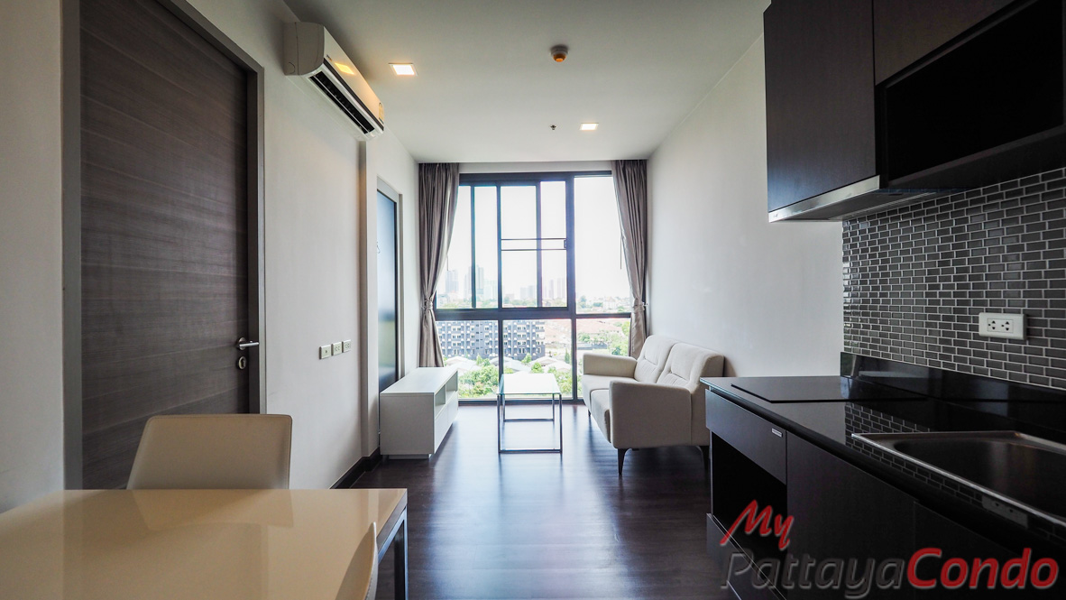 Pattaya Posh Condo For Sale - POSH01