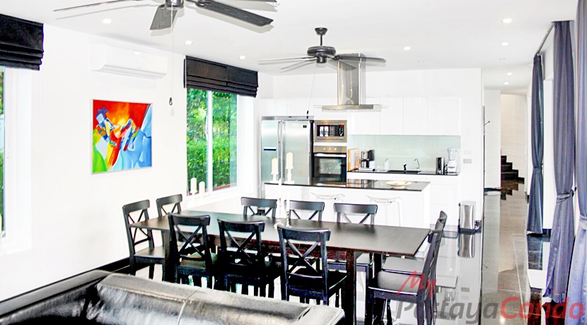 Phoenix Gold Country Huay Yai Pattaya House For Sale - HEPGC02