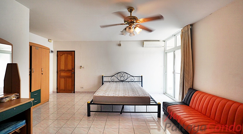 Private House Naklua Pattaya For Sale - HN0002