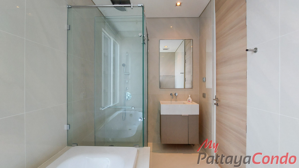 Reflection Jomtien Pattaya Condo For Sale - RF18