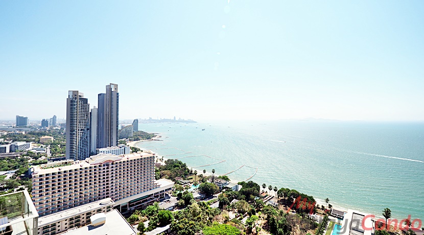 Riviera Wong Amat Condo For Sale - RW45