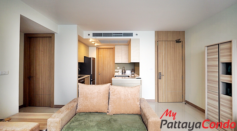 Riviera Wong Amat Condo For Sale - RW09-3
