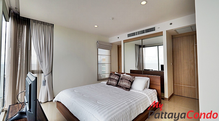 Riviera Wong Amat Condo For Sale - RW22-11