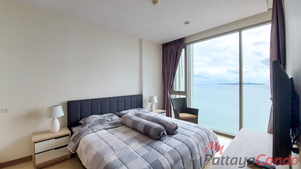 Riviera Wong Amat Condo For Sale - RW38