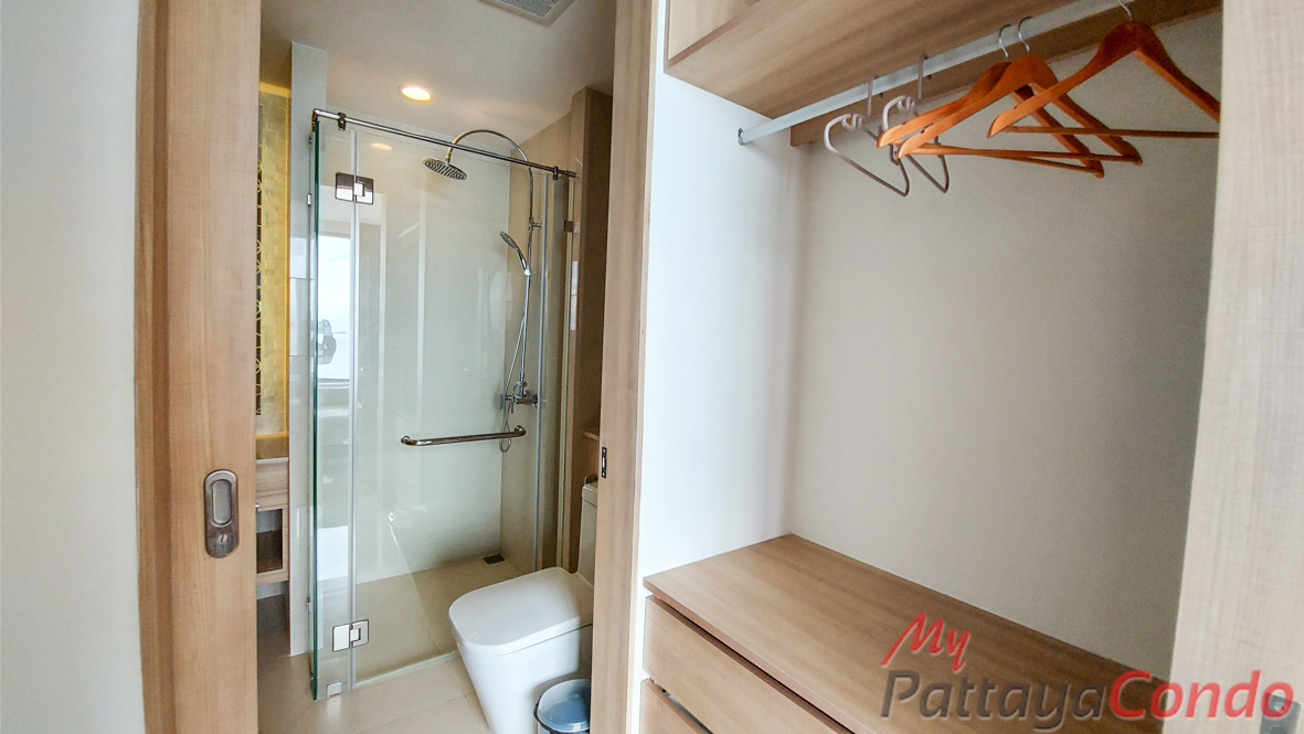 Riviera Wong Amat Condo For Sale - RW38