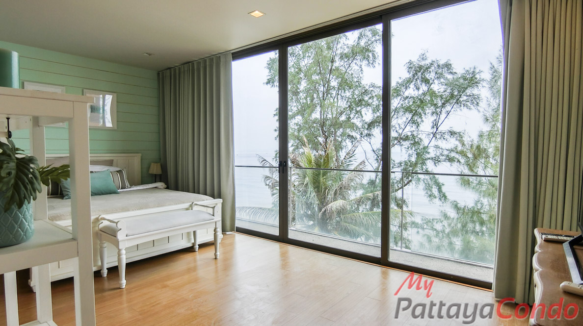 Sandbox Beachfront Villa East Pattaya Townhouse For Sale - HESB01
