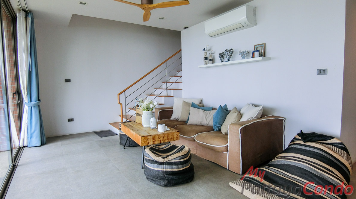 Sandbox Beachfront Villa East Pattaya Townhouse For Sale - HESB01