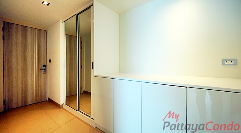 Sands Pratumnak Pattaya Condo For Sale - SAND12