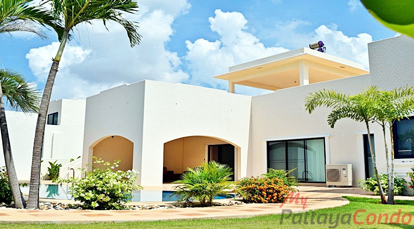 Santa Maria East Pattaya Pool Villa For Sale - HESM02