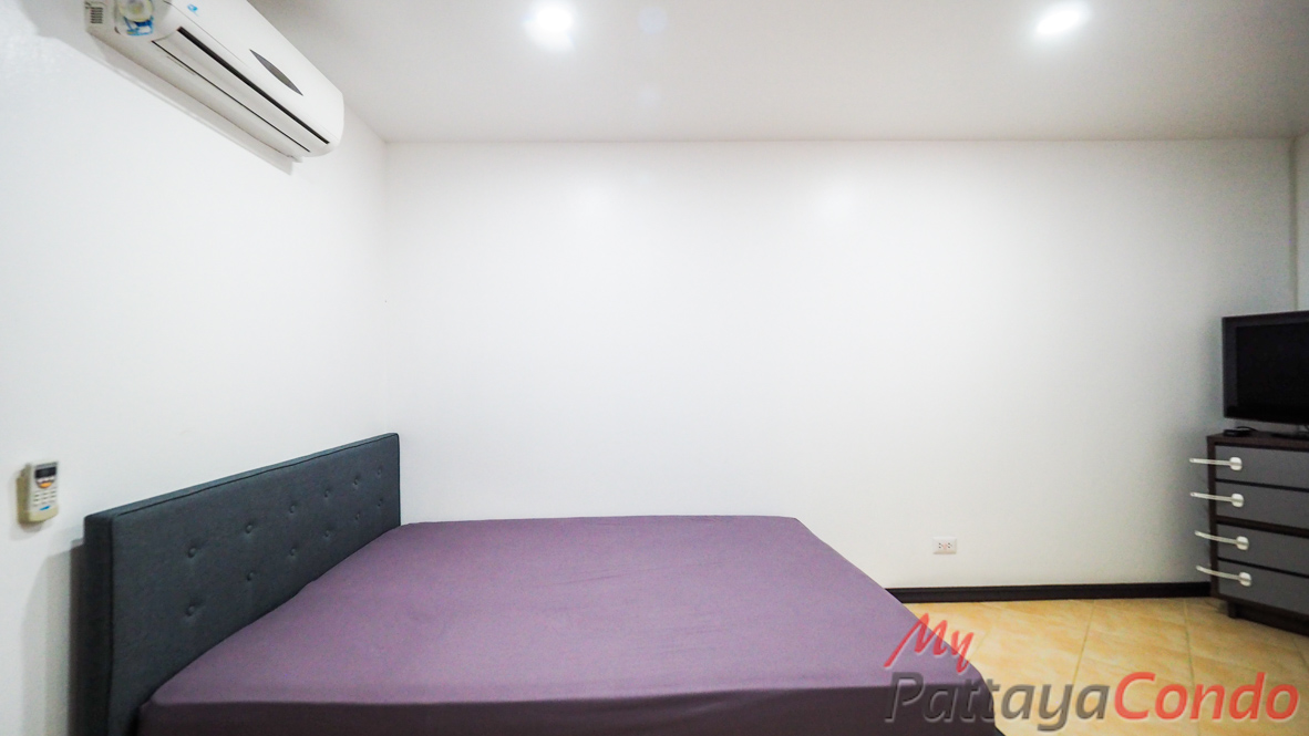 Sky Beach Condominium Pattaya For Sale - SKYB02