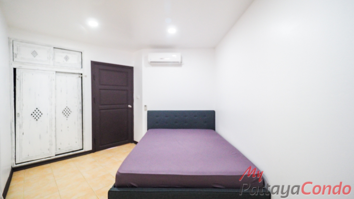 Sky Beach Condominium Pattaya For Sale - SKYB02