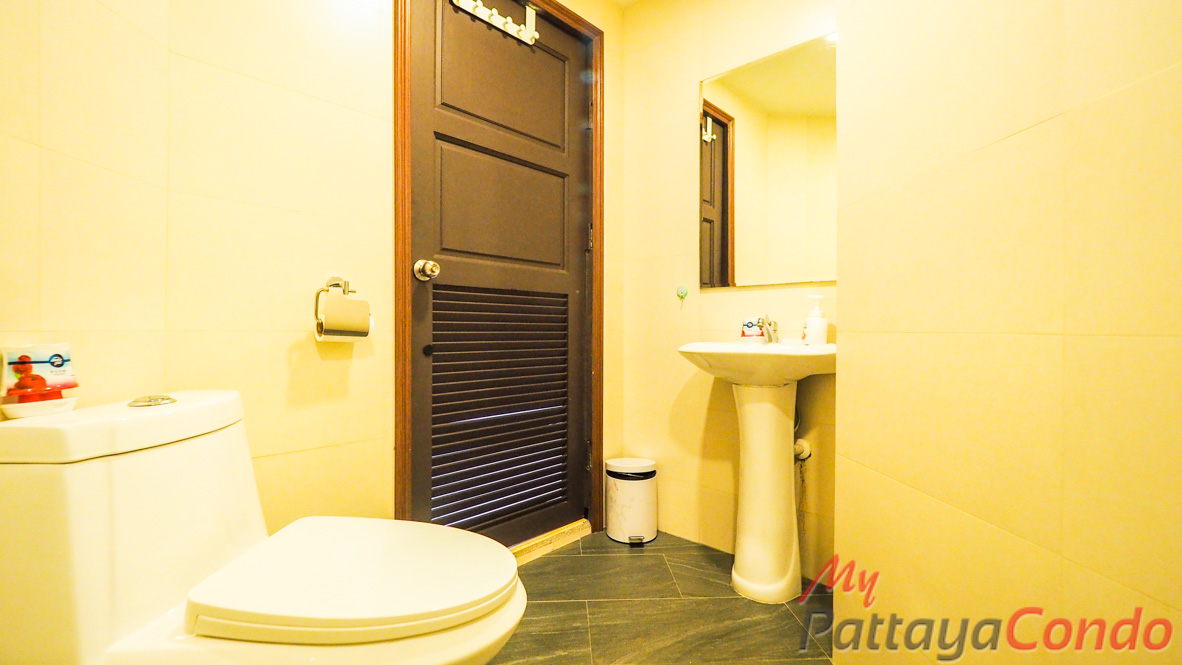 Sky Beach Condominium Pattaya For Sale - SKYB02