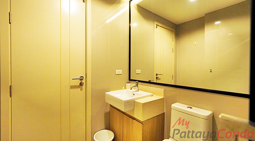 The Chezz Metro Life Condominium For Sale - CHEZZ01